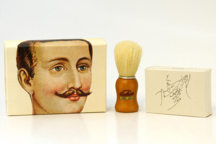 Bigodes – Conjunto de sabonete e pincel